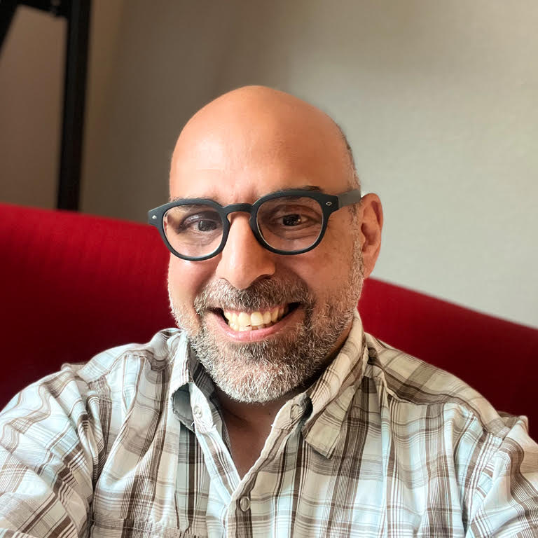 Headshot of Alex Avedikian